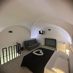 Casa vacanze House30, Aeroporto di Catania Fontana Rossa
